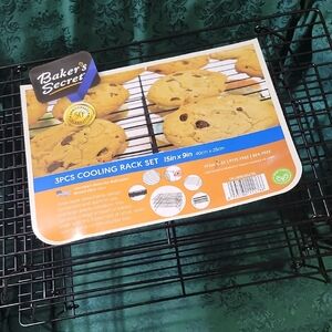 Baker's Secret 3pcs Cooling Rack Set, NEW